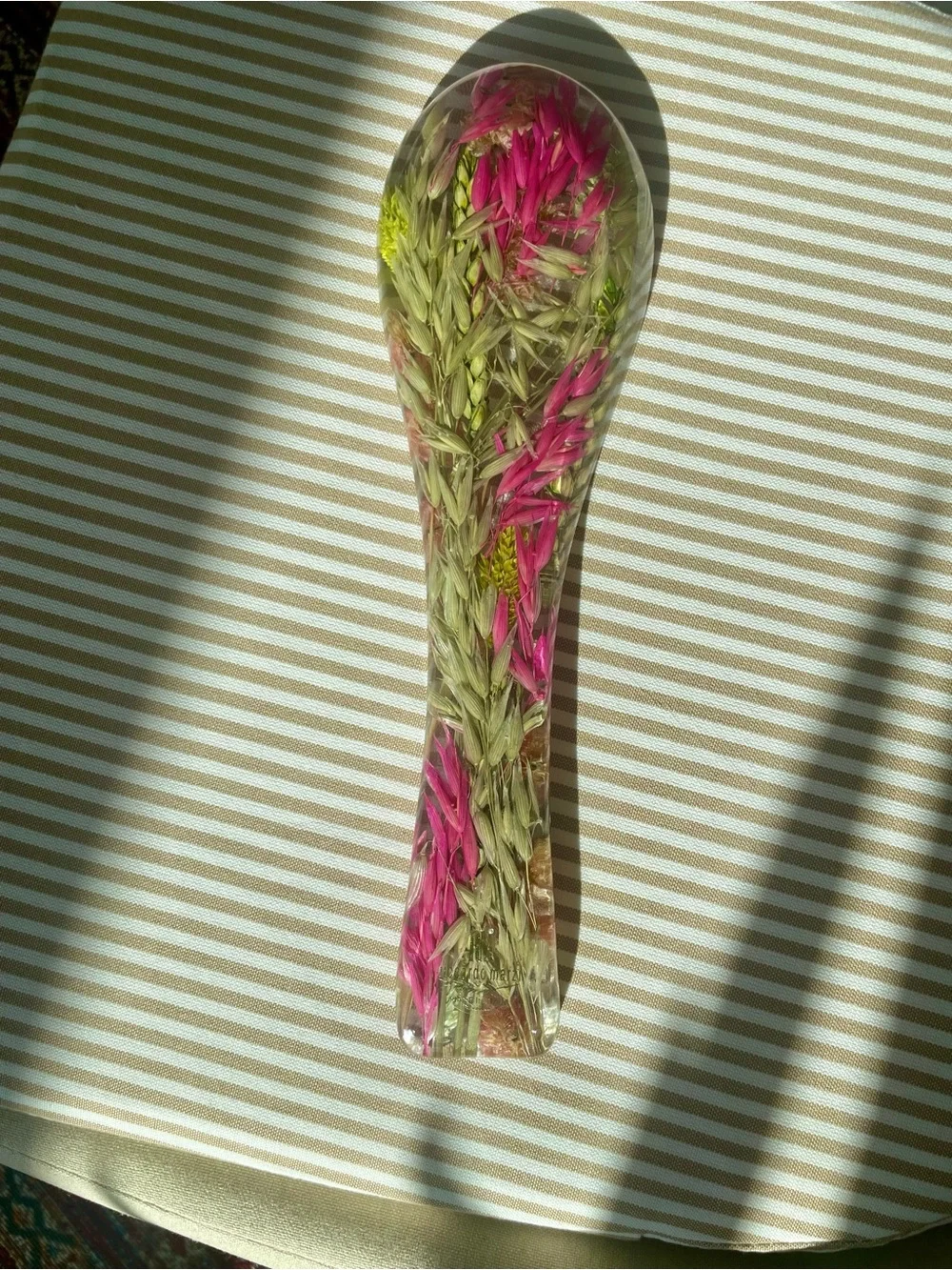 •| Riccardo Marzi Pink & Natural Dried Wheat Resin Spoon Rest ($54 retail)